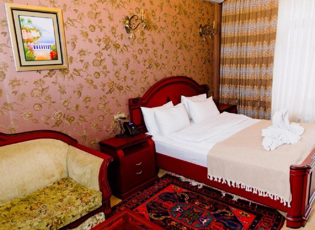 Royal Antique Boutique Hotel Baku Exterior foto