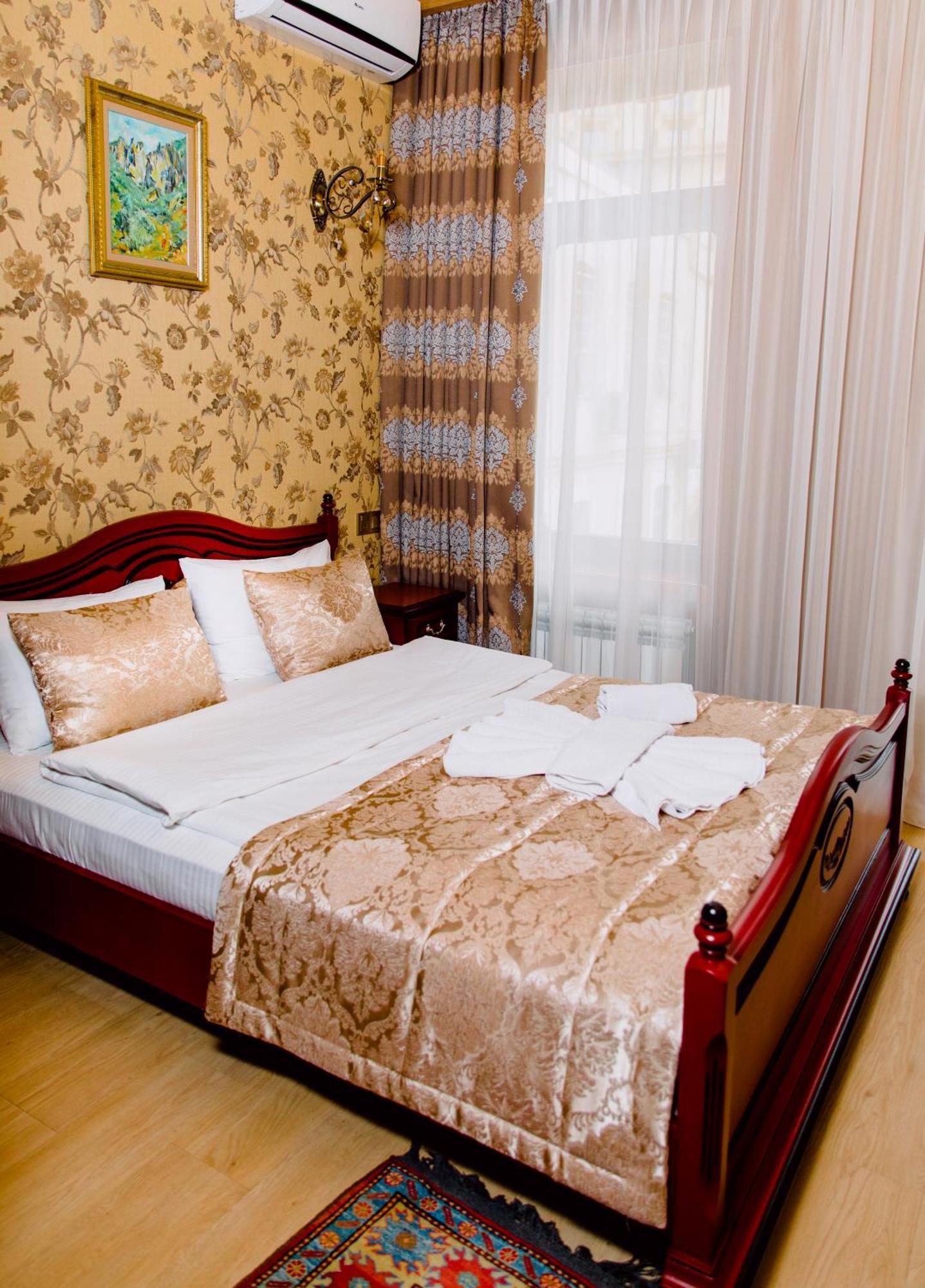 Royal Antique Boutique Hotel Baku Exterior foto