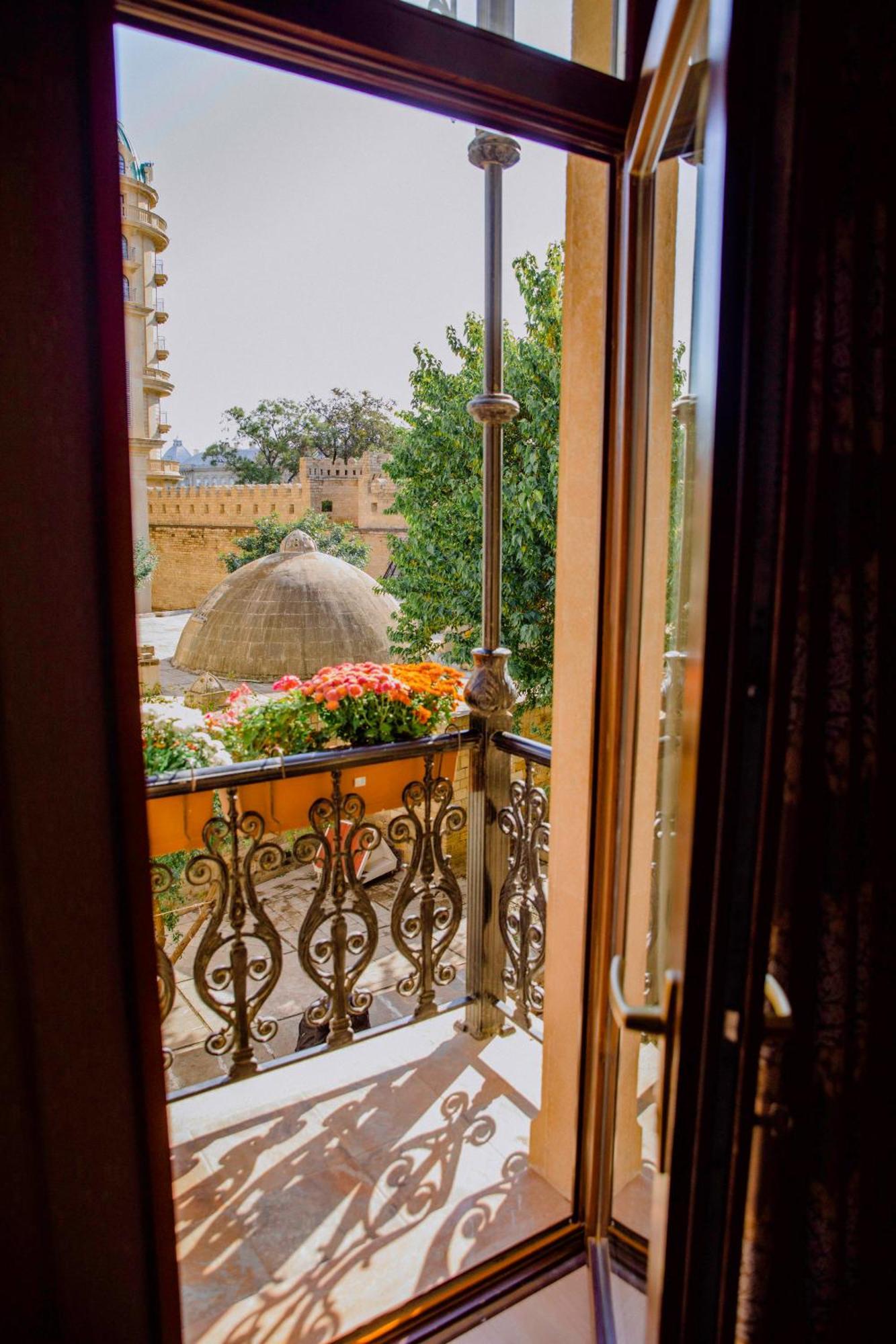 Royal Antique Boutique Hotel Baku Exterior foto